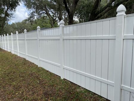 Fence washing for wood and vinyl fences in palatka fl